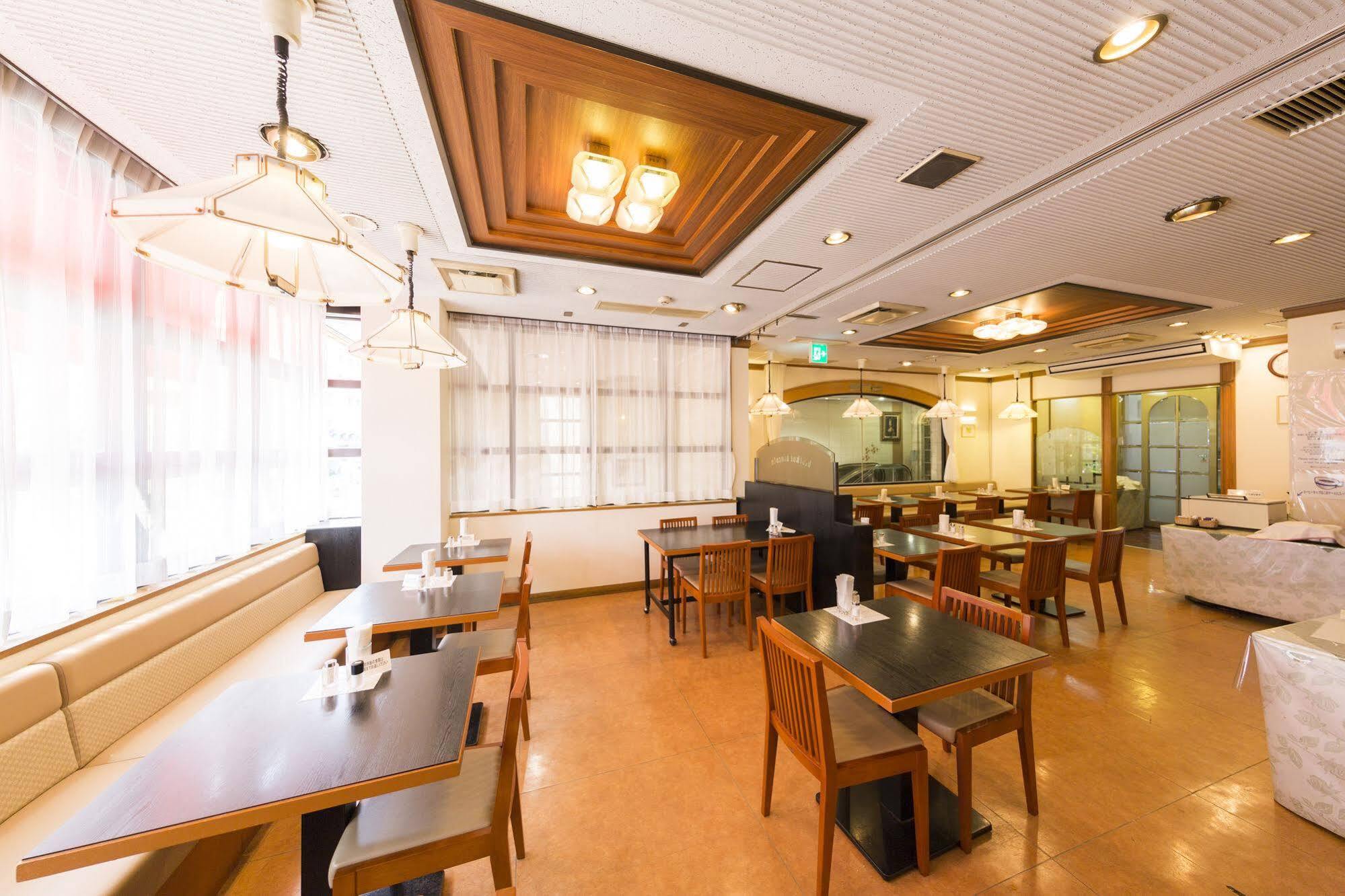 Dai-Ni Sunny Stone Hotel Suita Exterior foto